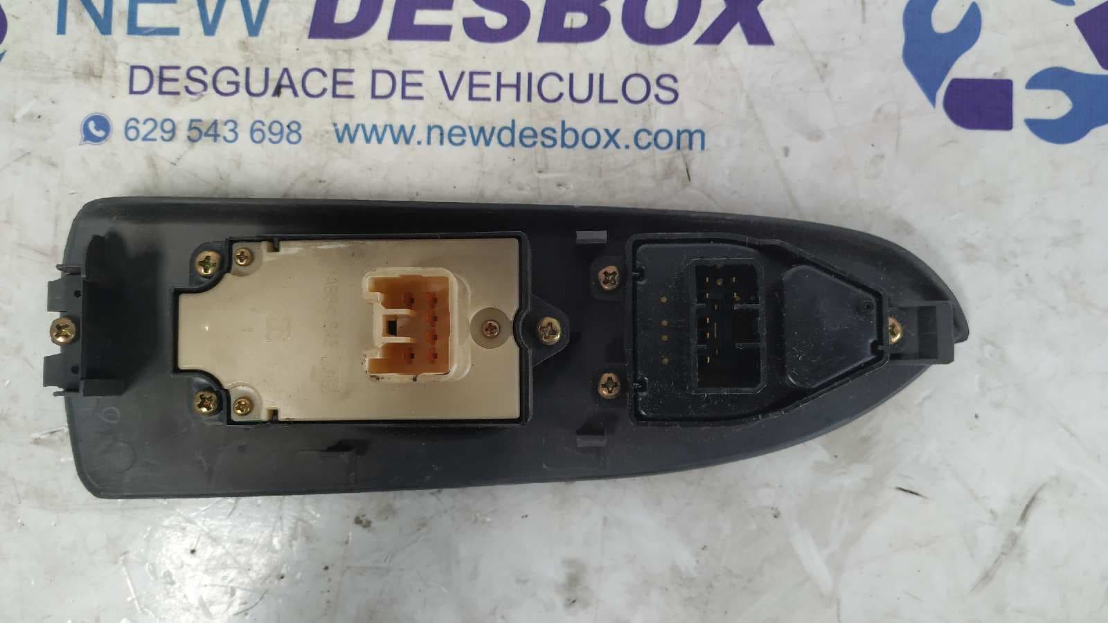 Recambio de MANDO ELEVALUNAS DELANTERO IZQUIERDO para MAZDA 626 BERLINA (GF) 1.9 16V CAT FP43 referencia OEM IAM 1773F83   - AZUL 3