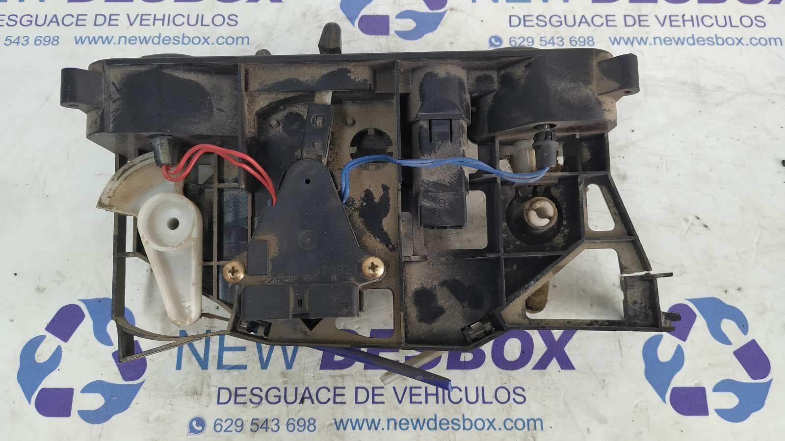 Recambio de MANDO CALEFACCION / AIRE ACONDICIONADO para MITSUBISHI L 200 (K34T) 2.5 Turbodiesel 4D56 referencia OEM IAM MR148053   - ROJO 2