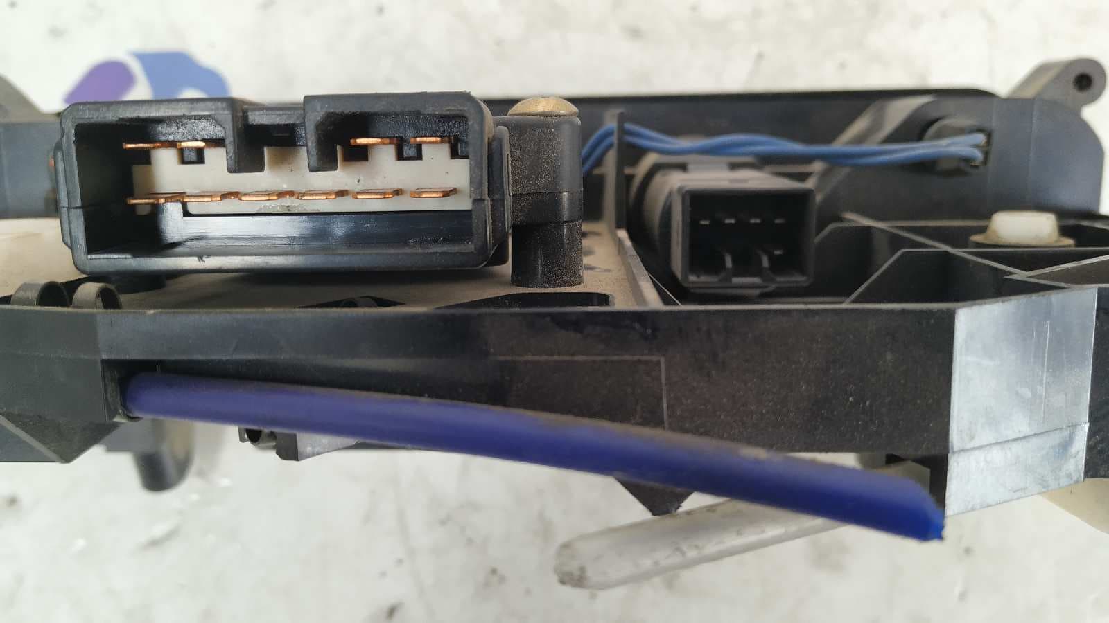 Recambio de MANDO CALEFACCION / AIRE ACONDICIONADO para MITSUBISHI L 200 (K34T) 2.5 Turbodiesel 4D56 referencia OEM IAM MR148053   - ROJO 6