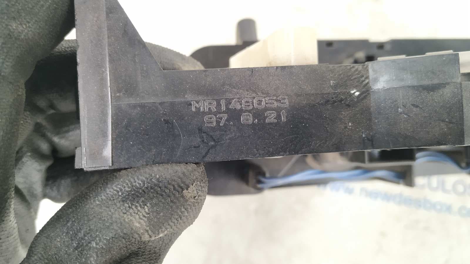 Recambio de MANDO CALEFACCION / AIRE ACONDICIONADO para MITSUBISHI L 200 (K34T) 2.5 Turbodiesel 4D56 referencia OEM IAM MR148053   - ROJO 3
