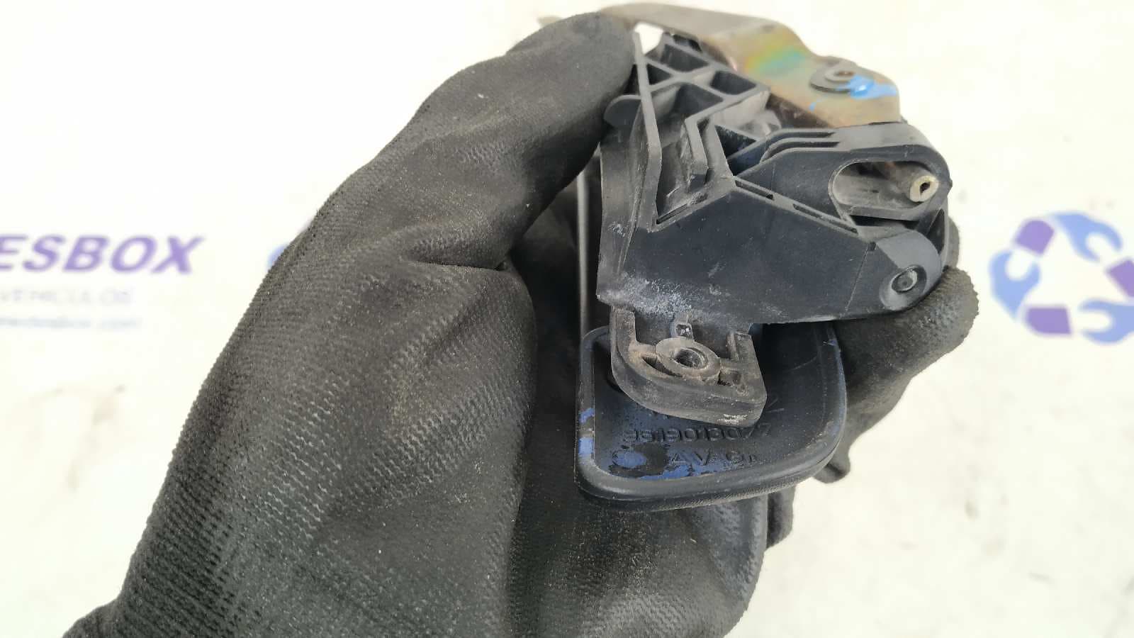 Recambio de MANETA TRASERA DERECHA para CITROEN SAXO 1.5 Diesel CAT (VJY. VJZ / TUD5) VJX referencia OEM IAM 9619013077   - AZUL 2