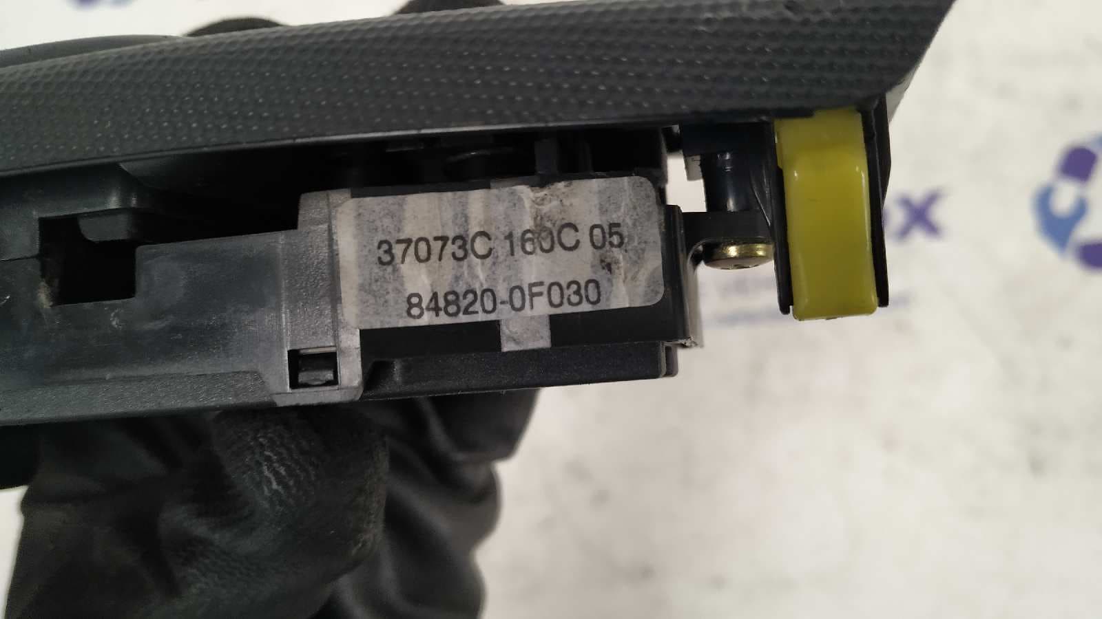 Recambio de MANDO ELEVALUNAS DELANTERO IZQUIERDO para TOYOTA COROLLA VERSO (R1) referencia OEM IAM 848200F030 5