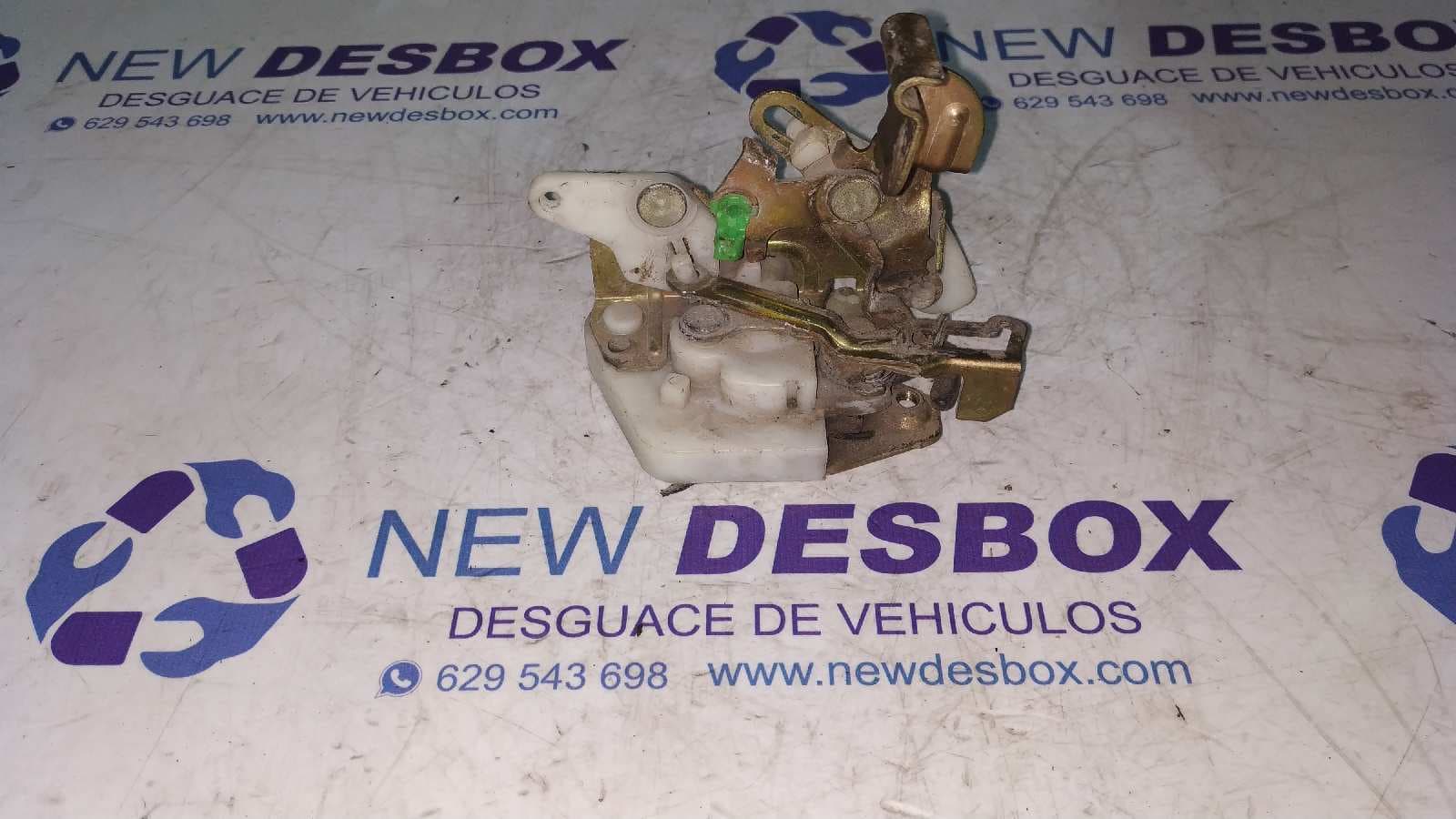 Recambio de CERRADURA PUERTA TRASERA DERECHA para MITSUBISHI MONTERO (V20/V40) 2.8 Turbodiesel 4M40 referencia OEM IAM MB669754   - VERDE 2