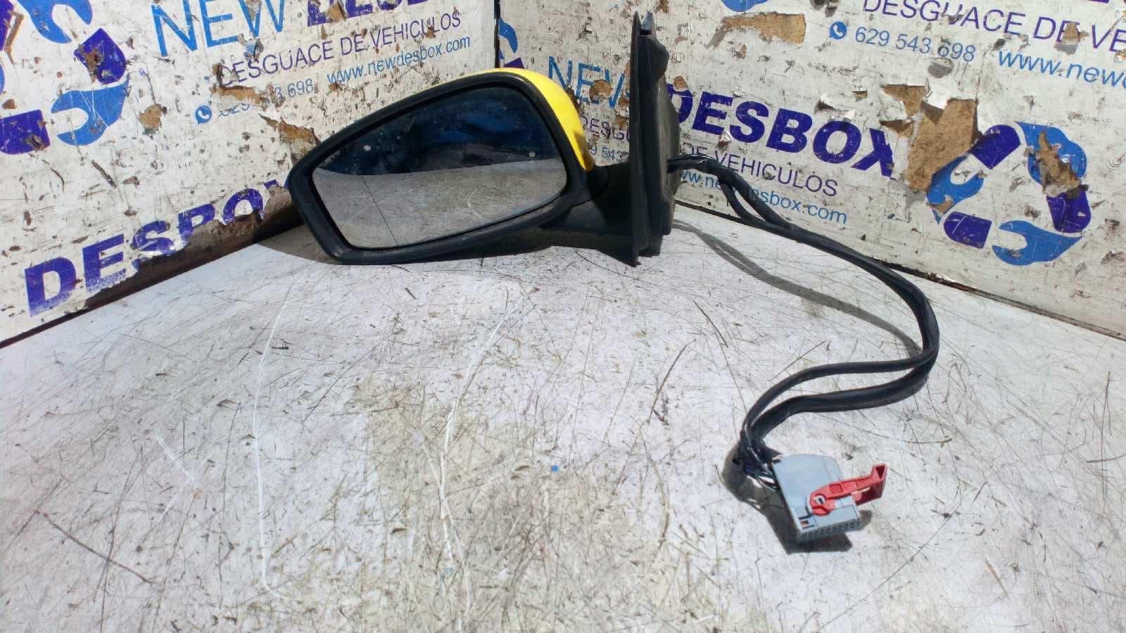 Recambio de RETROVISOR IZQUIERDO para FIAT STILO (192) referencia OEM IAM 01704607500