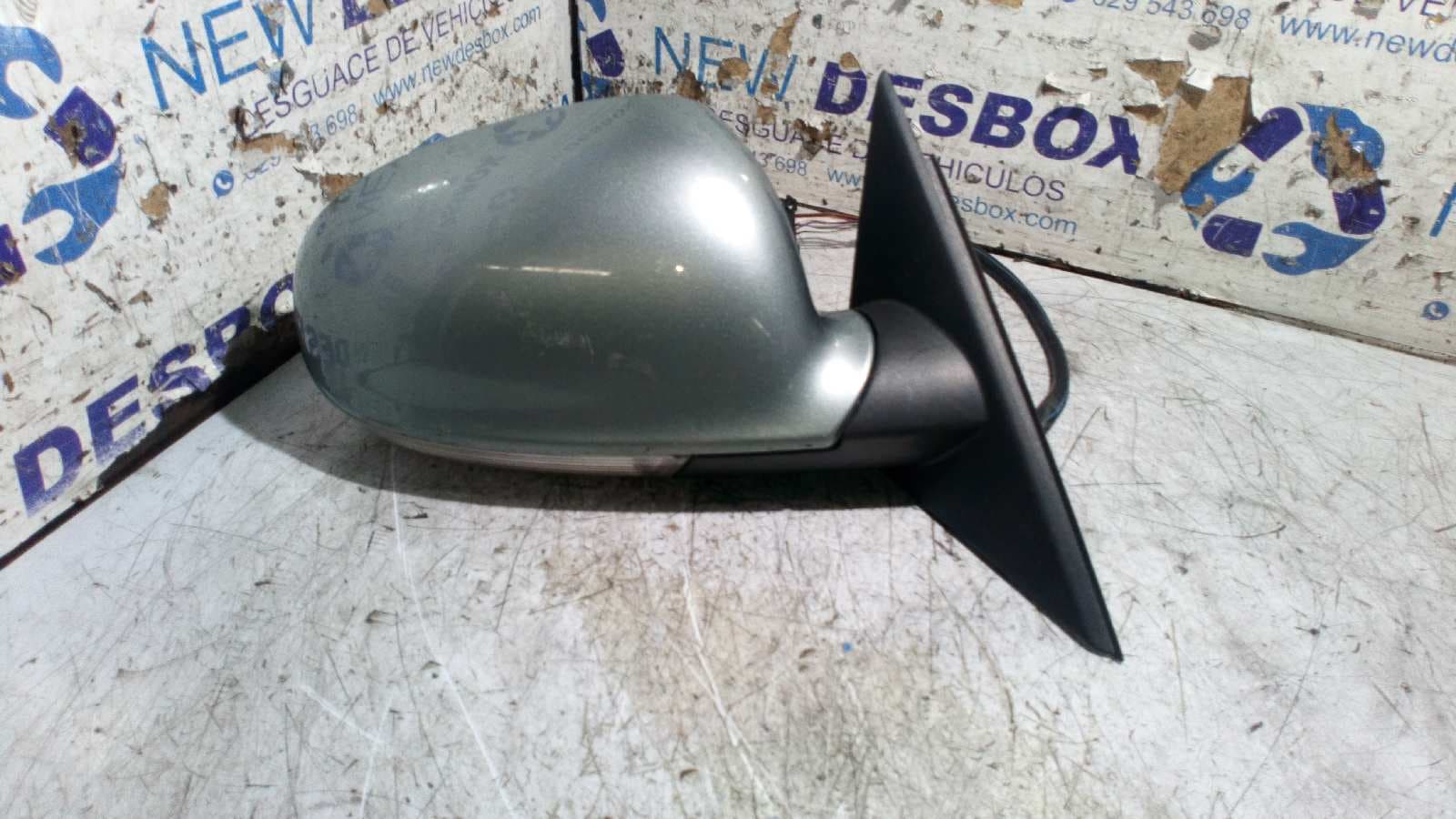 Recambio de RETROVISOR DERECHO para VOLKSWAGEN PASSAT BERLINA (3B3) Executive AVF referencia OEM IAM 54472   - GRIS 6