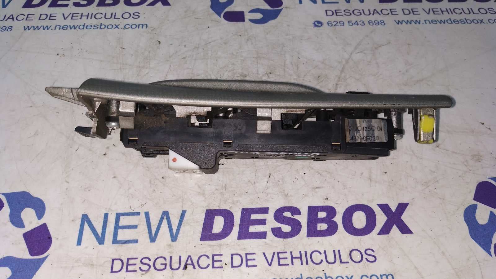 Recambio de MANDO ELEVALUNAS DELANTERO IZQUIERDO para TOYOTA COROLLA (E12) referencia OEM IAM 848200F030 3