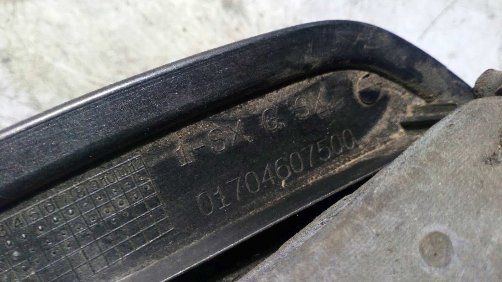 Recambio de RETROVISOR IZQUIERDO para FIAT STILO (192) referencia OEM IAM 01704607500 4