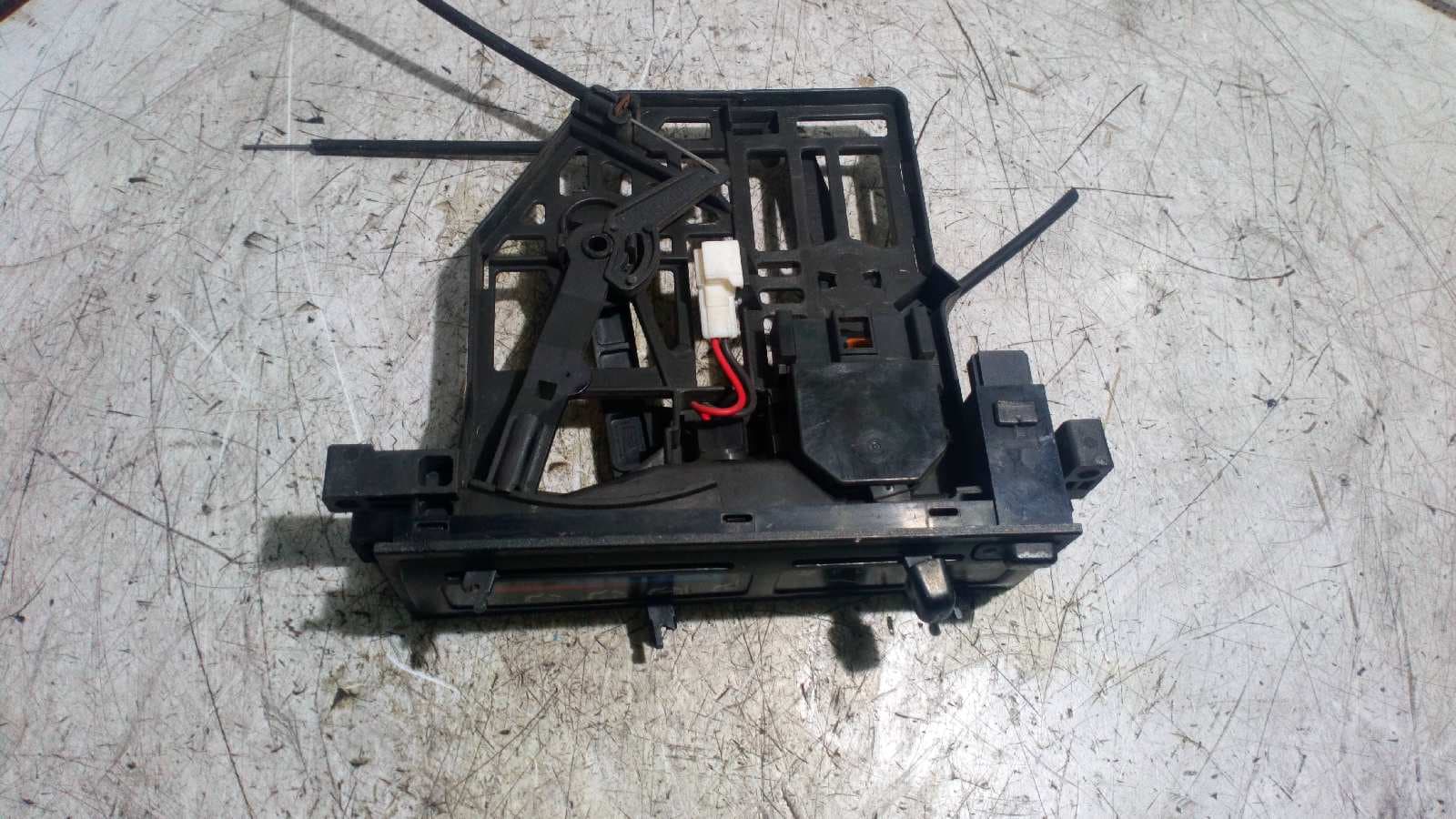 Recambio de MANDO CALEFACCION / AIRE ACONDICIONADO para NISSAN SERENA (C23M) referencia OEM IAM 3