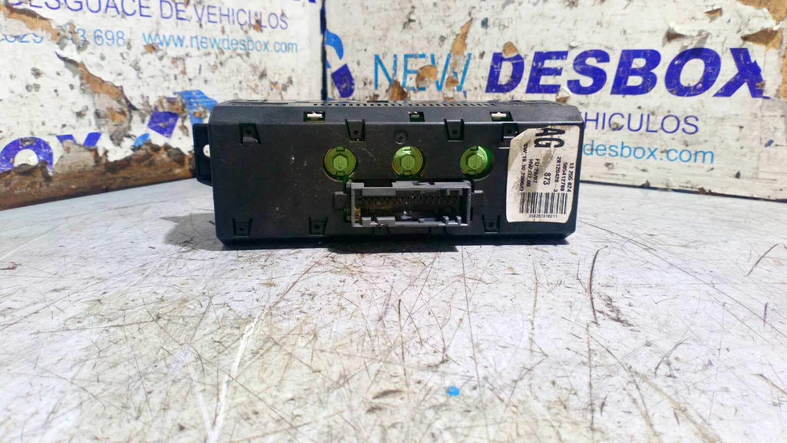 Recambio de PANTALLA MULTIFUNCION para OPEL CORSA D * Z13DTH referencia OEM IAM 281154516   - GRIS 4