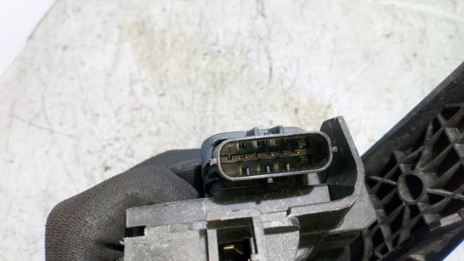 Recambio de POTENCIOMETRO PEDAL para AUDI A3 (8P) referencia OEM IAM 1K1721503L 4
