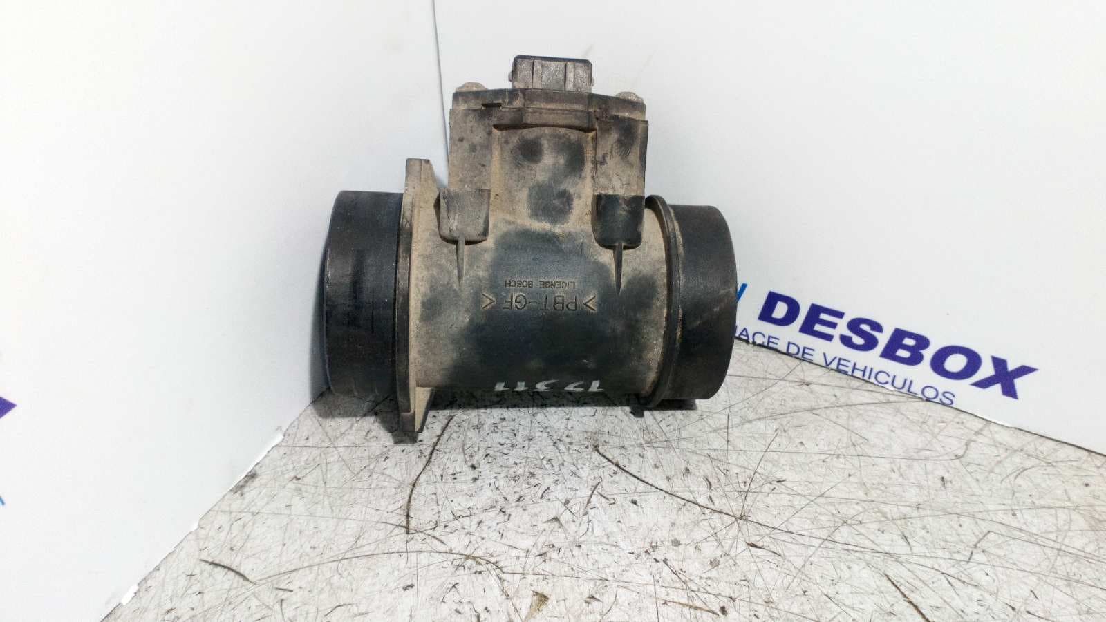 Recambio de CAUDALIMETRO para KIA CARENS 1.8 CAT TB         referencia OEM IAM 0K08013210   - ROJO