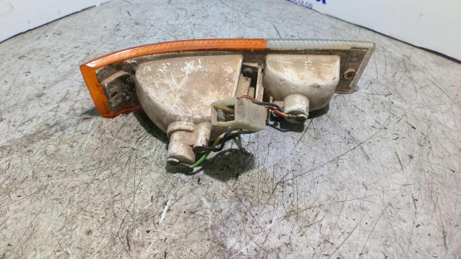 Recambio de PILOTO DELANTERO IZQUIERDO para NISSAN VANETTE (C 220) referencia OEM IAM 21429 2
