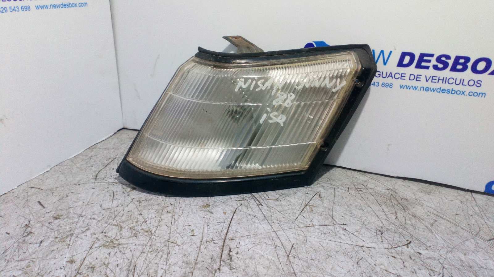 Recambio de PILOTO DELANTERO IZQUIERDO para NISSAN SUNNY BERLINA (N13) referencia OEM IAM 21263209