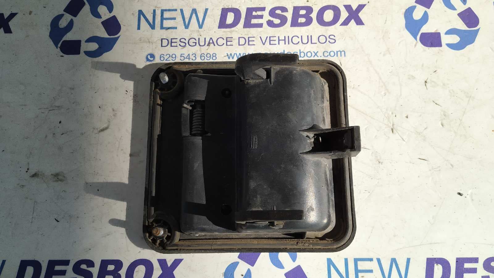 Recambio de MANETA TRASERA DERECHA para CITROEN JUMPER CAJA ABIERTA (1) * referencia OEM IAM    - BLANCO 2