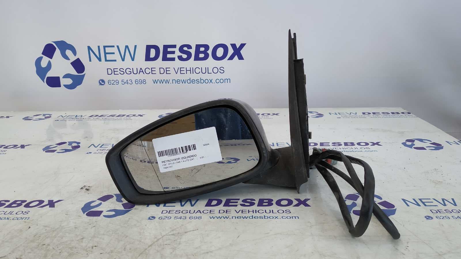 Recambio de RETROVISOR IZQUIERDO para FIAT STILO (192) 1.9 JTD CAT 192A1000 referencia OEM IAM 0158459   - GRIS