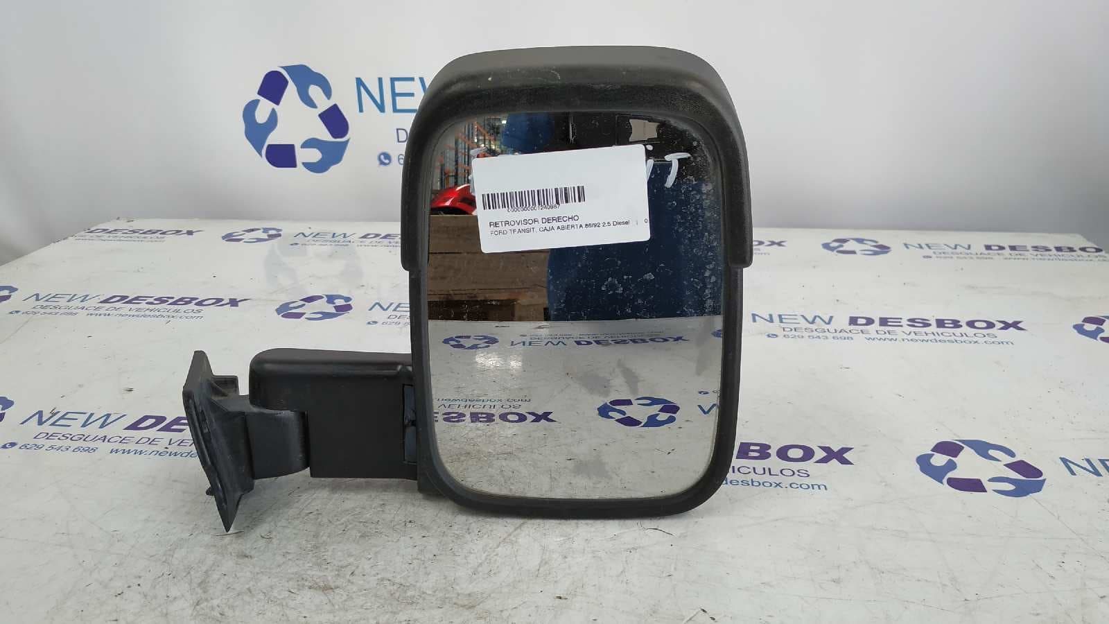 Recambio de RETROVISOR DERECHO para FORD TRANSIT, CAJA referencia OEM IAM 17194