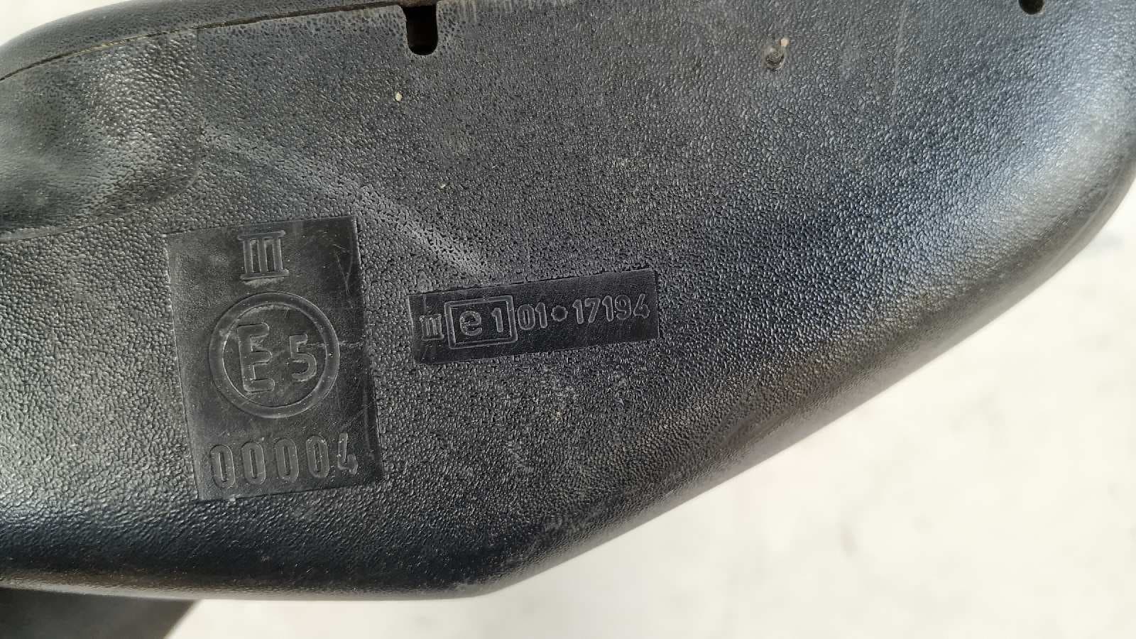Recambio de RETROVISOR DERECHO para FORD TRANSIT, CAJA referencia OEM IAM 17194 5