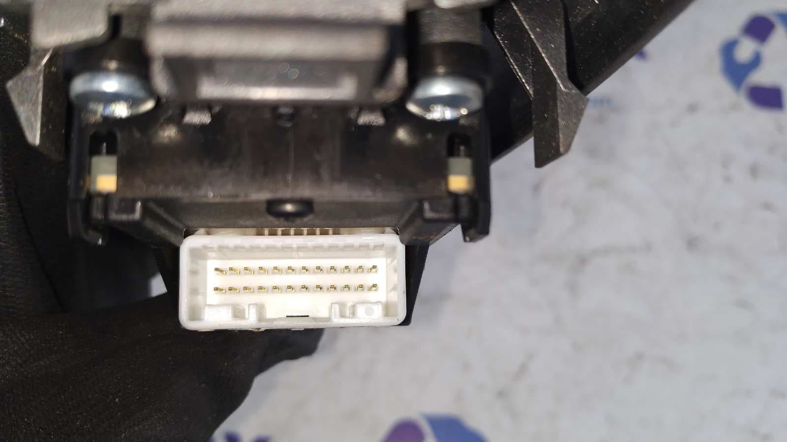 Recambio de MANDO ELEVALUNAS DELANTERO IZQUIERDO para TOYOTA COROLLA (E12) 1.6 Linea Luna Berlina 3ZZFE referencia OEM IAM 848200F030   - GRIS 3