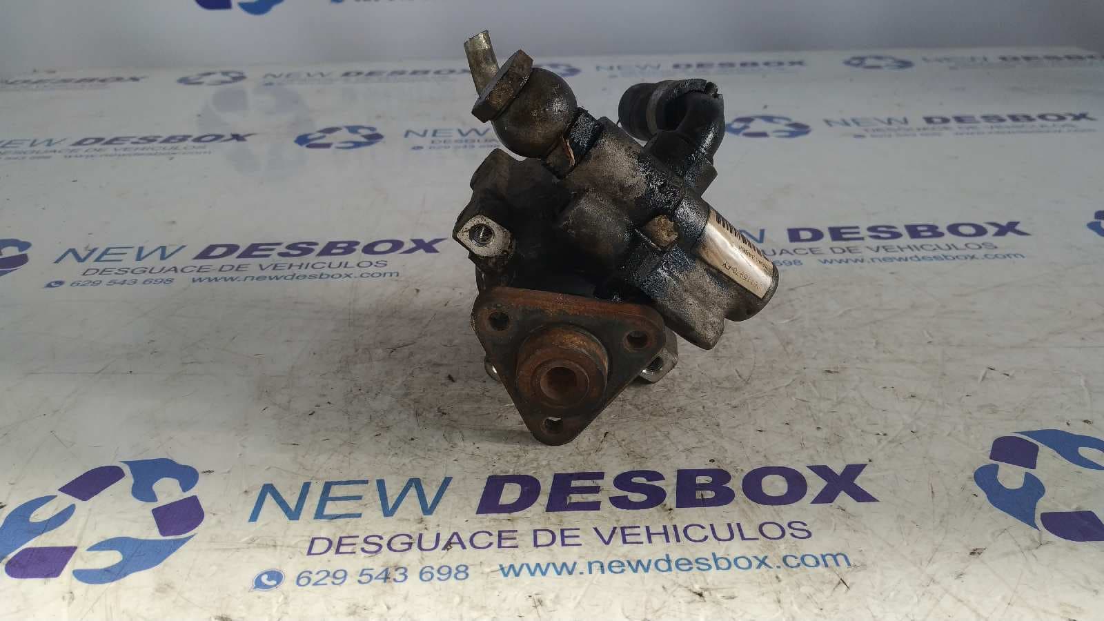 Recambio de BOMBA DIRECCION para IVECO DAILY CAJA ABIERTA / VOLQUETE 2.3 Diesel CAT F1AE0481A*A referencia OEM IAM 29913905 - BLANCO