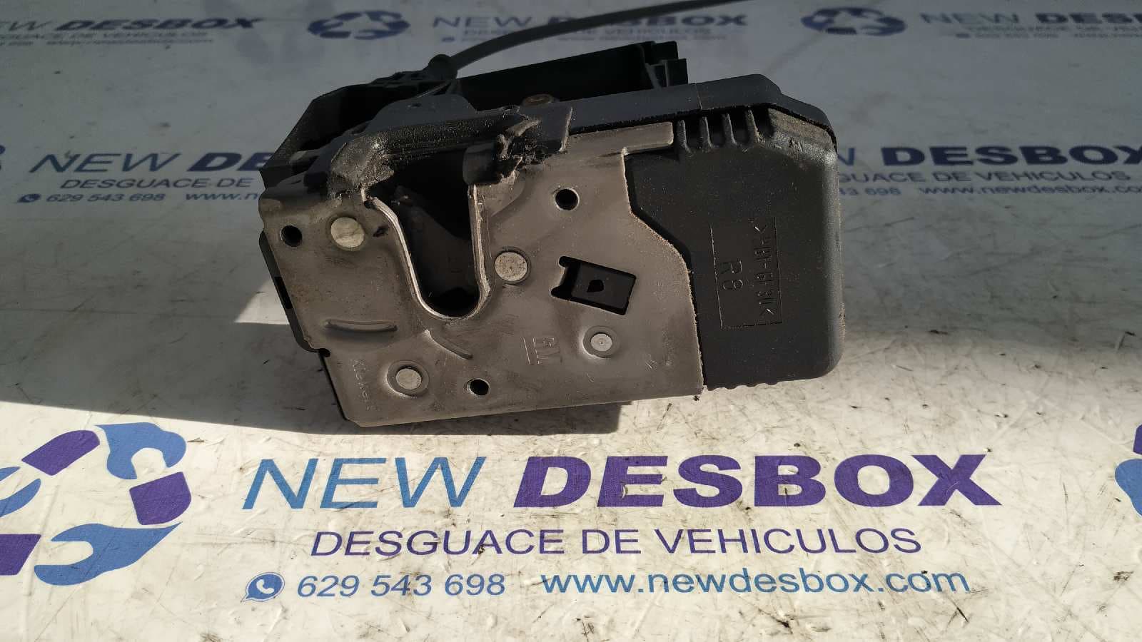 Recambio de CERRADURA PUERTA DELANTERA DERECHA para OPEL VIVARO FURGÓN/COMBI (07.2006 =>) 2.0 16V CDTI M9R E7 referencia OEM IAM 8200042171   - BLANCO 3