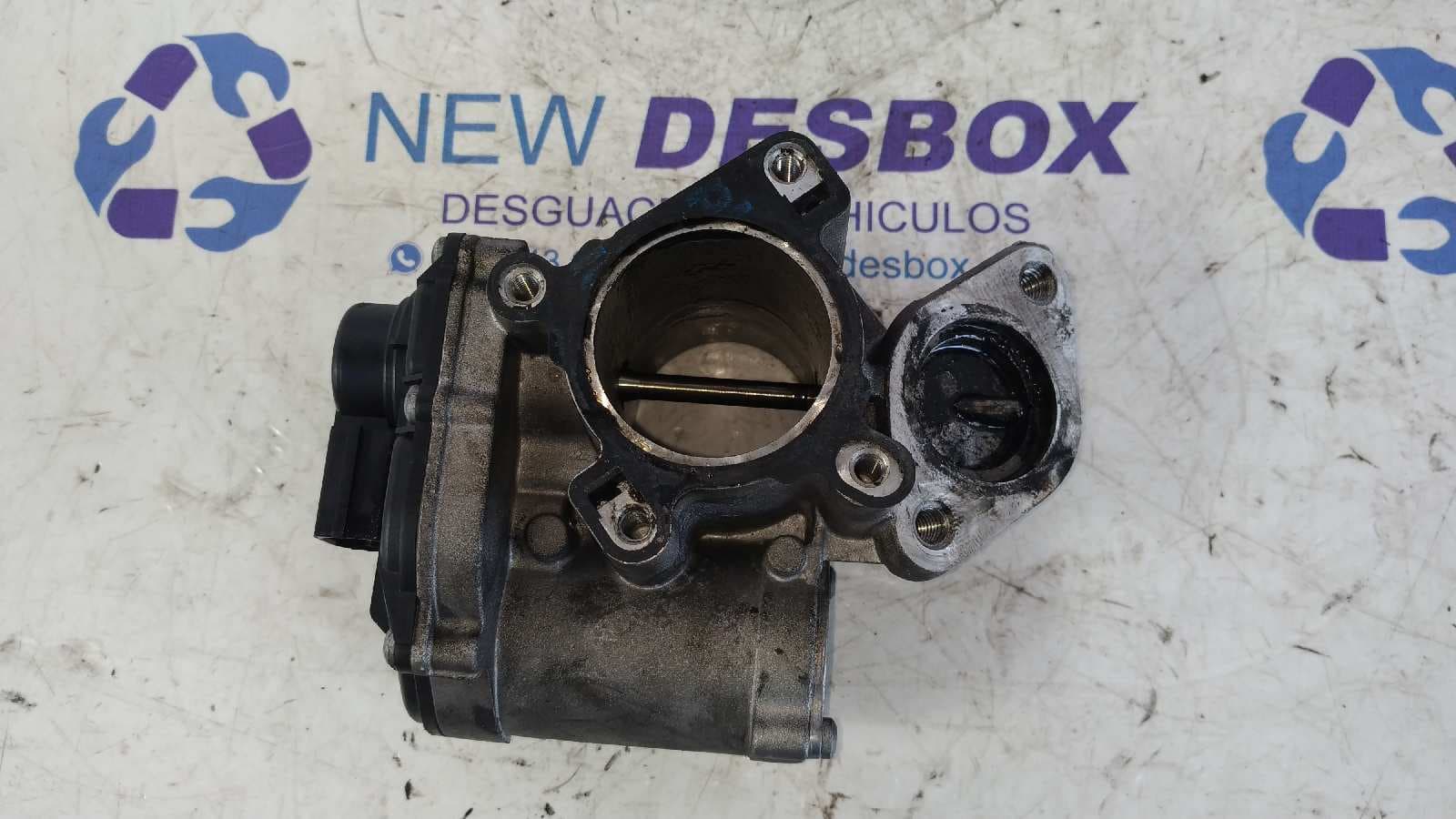 Recambio de VALVULA EGR para OPEL VIVARO FURGÓN/COMBI (07.2006 =>) 2.0 16V CDTI M9R E7 referencia OEM IAM 8200797706D   - BLANCO