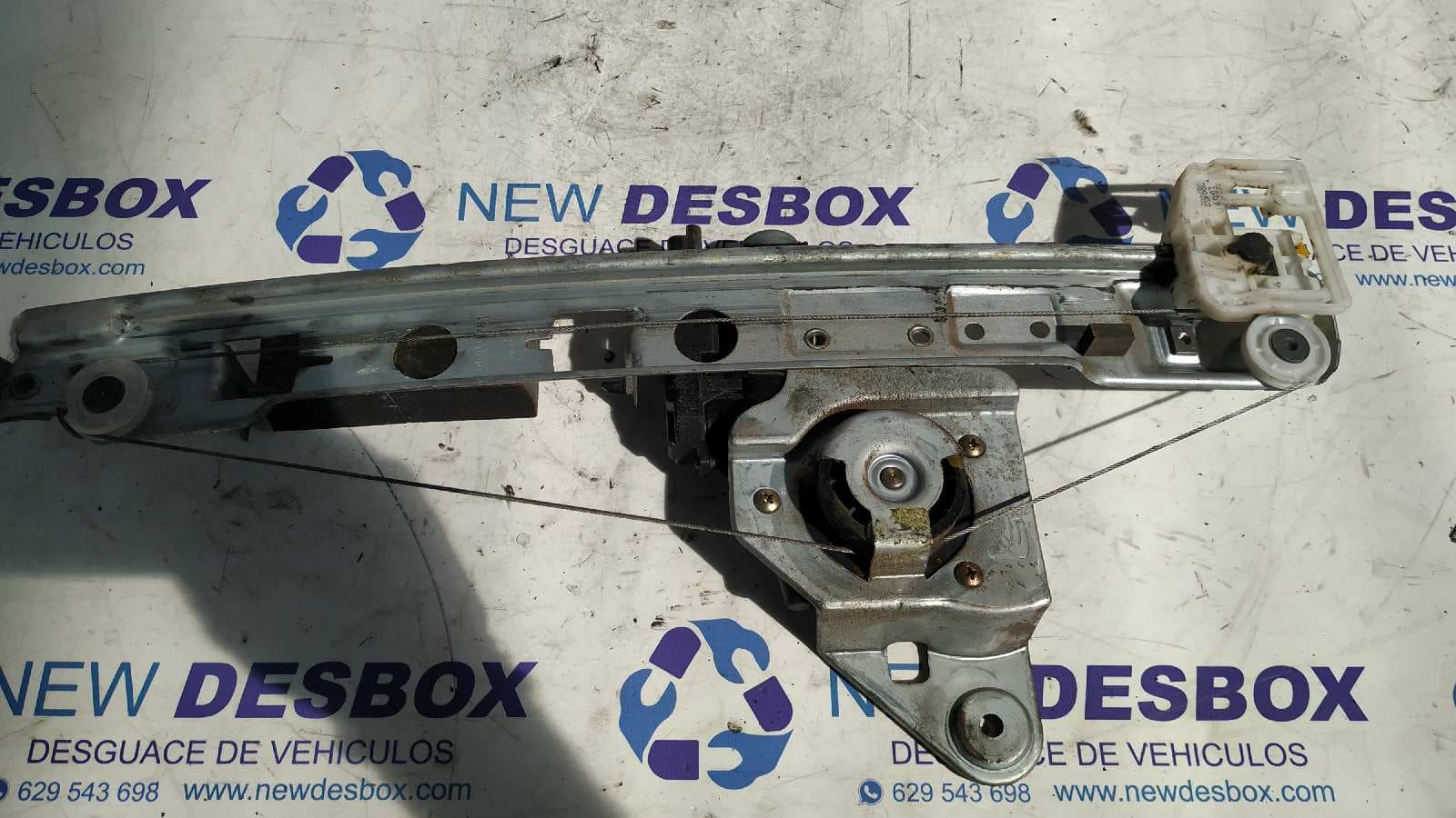 Recambio de ELEVALUNAS TRASERO DERECHO para RENAULT MEGANE II FAMILIAR Dynamique F9Q800 referencia OEM IAM 440726F   - PLATA 3