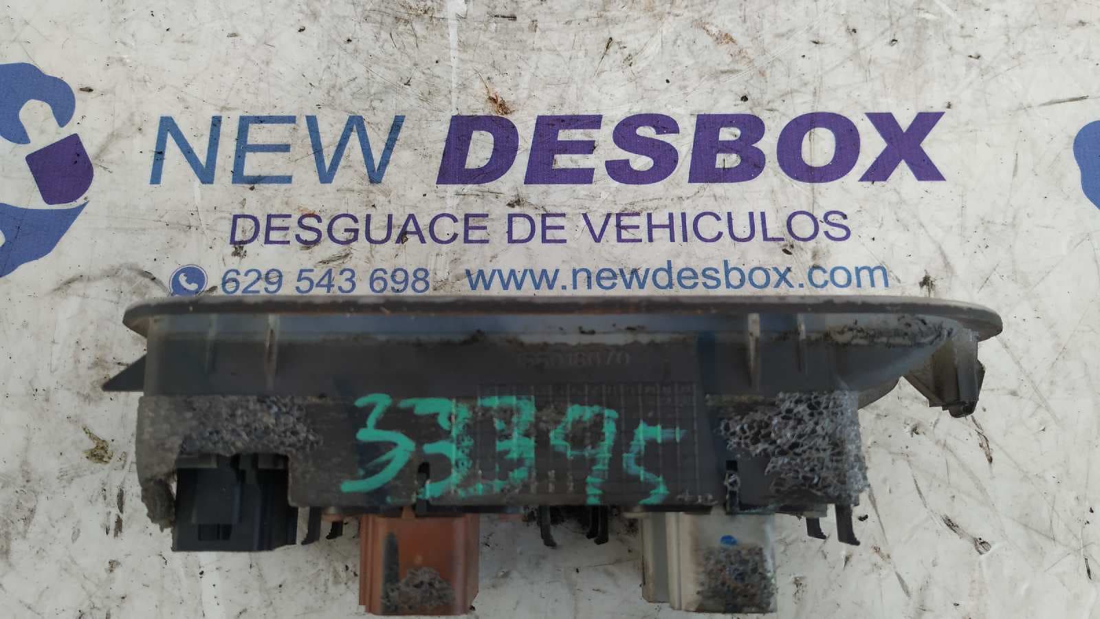Recambio de MANDO ELEVALUNAS DELANTERO IZQUIERDO para RENAULT MEGANE II FAMILIAR Dynamique F9Q800 referencia OEM IAM 156018070   - PLATA 3