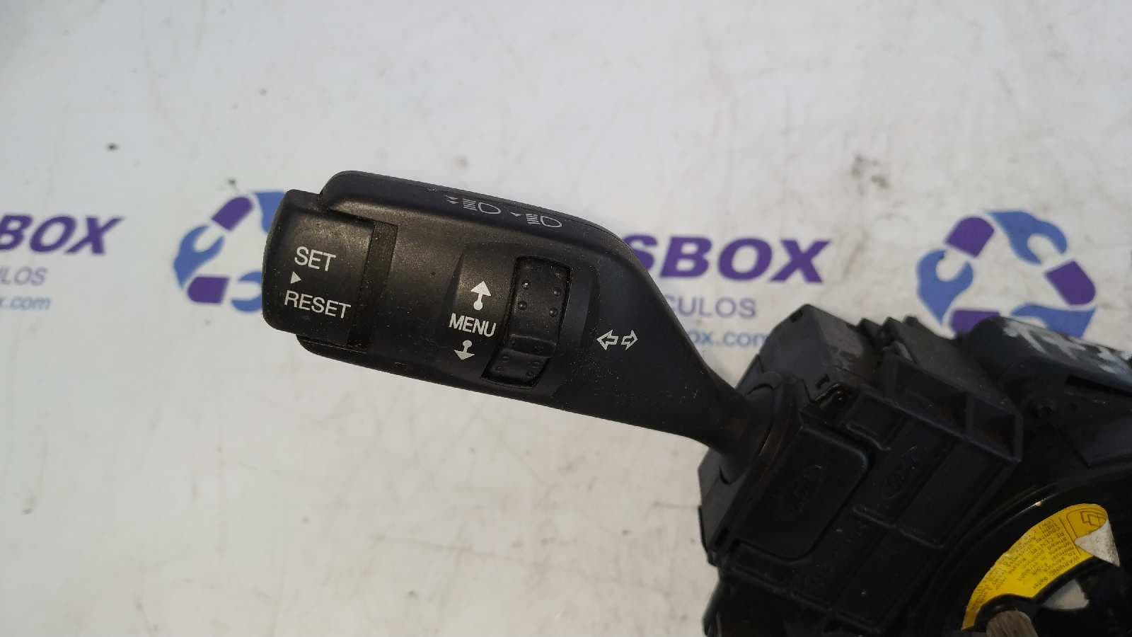 Recambio de MANDO MULTIFUNCION para FORD FOCUS BERLINA (CAP) referencia OEM IAM 4M5T14A864AB - GRIS 10