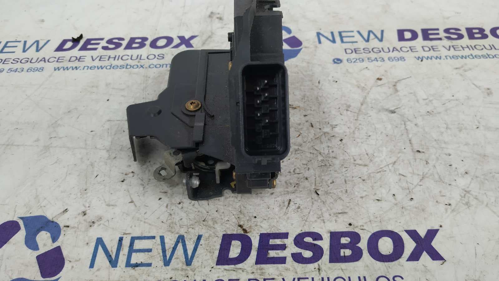 Recambio de CERRADURA PUERTA DELANTERA DERECHA para FORD FOCUS C-MAX (CAP) referencia OEM IAM 3M5AR21812AK 5