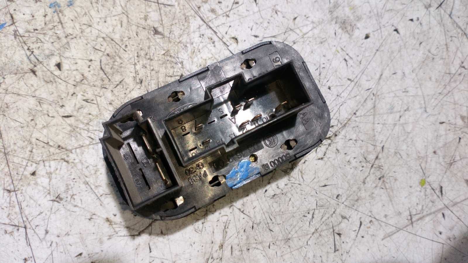 Recambio de MANDO ELEVALUNAS DELANTERO IZQUIERDO para FORD MONDEO BERLINA (GD) 1.8 Turbodiesel CAT RFN referencia OEM IAM 97BG14529AA   - AZUL 2