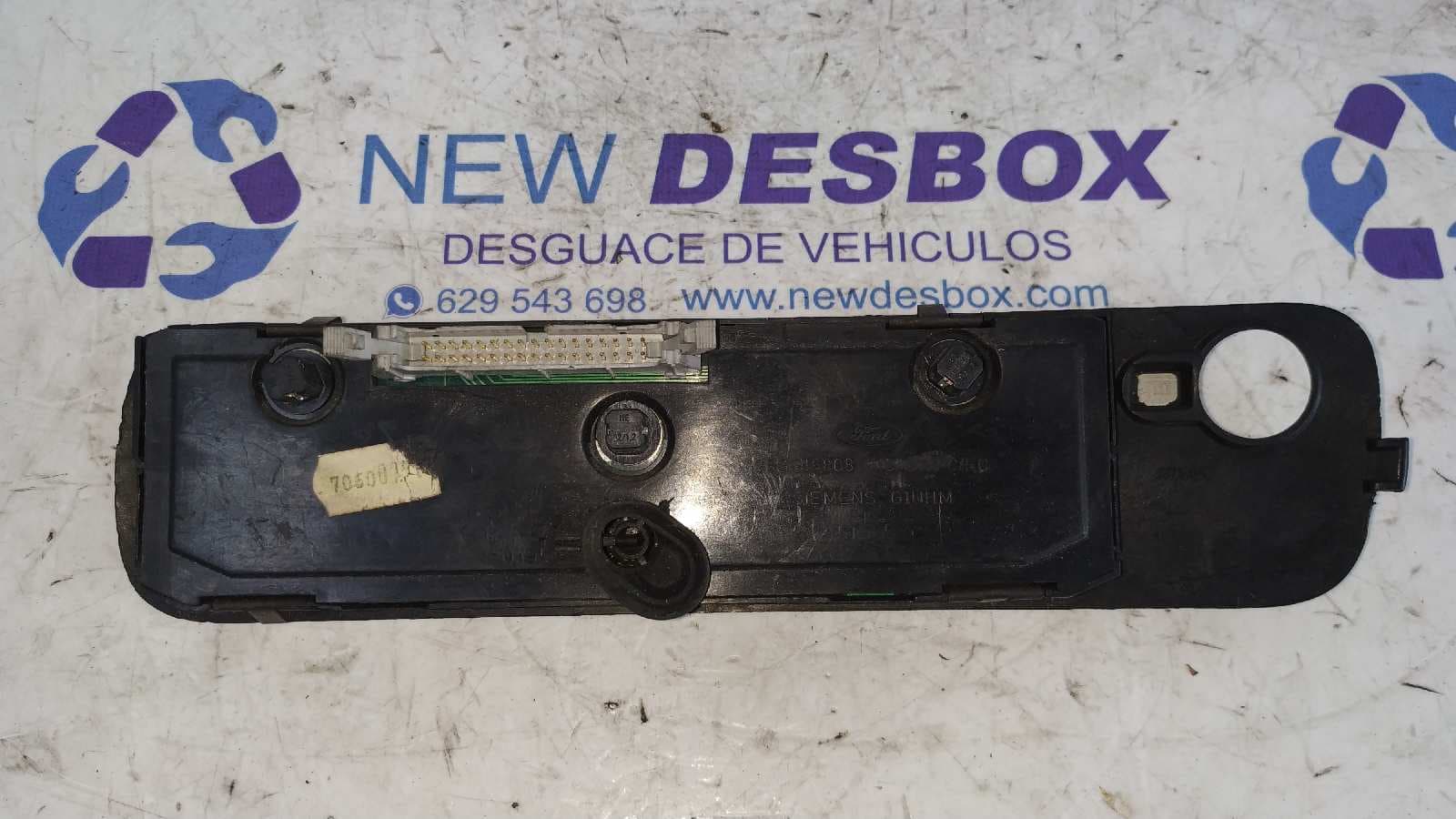 Recambio de MANDO CLIMATIZADOR para FORD SCORPIO BERL./TURNIER referencia OEM IAM 95GG19808 2