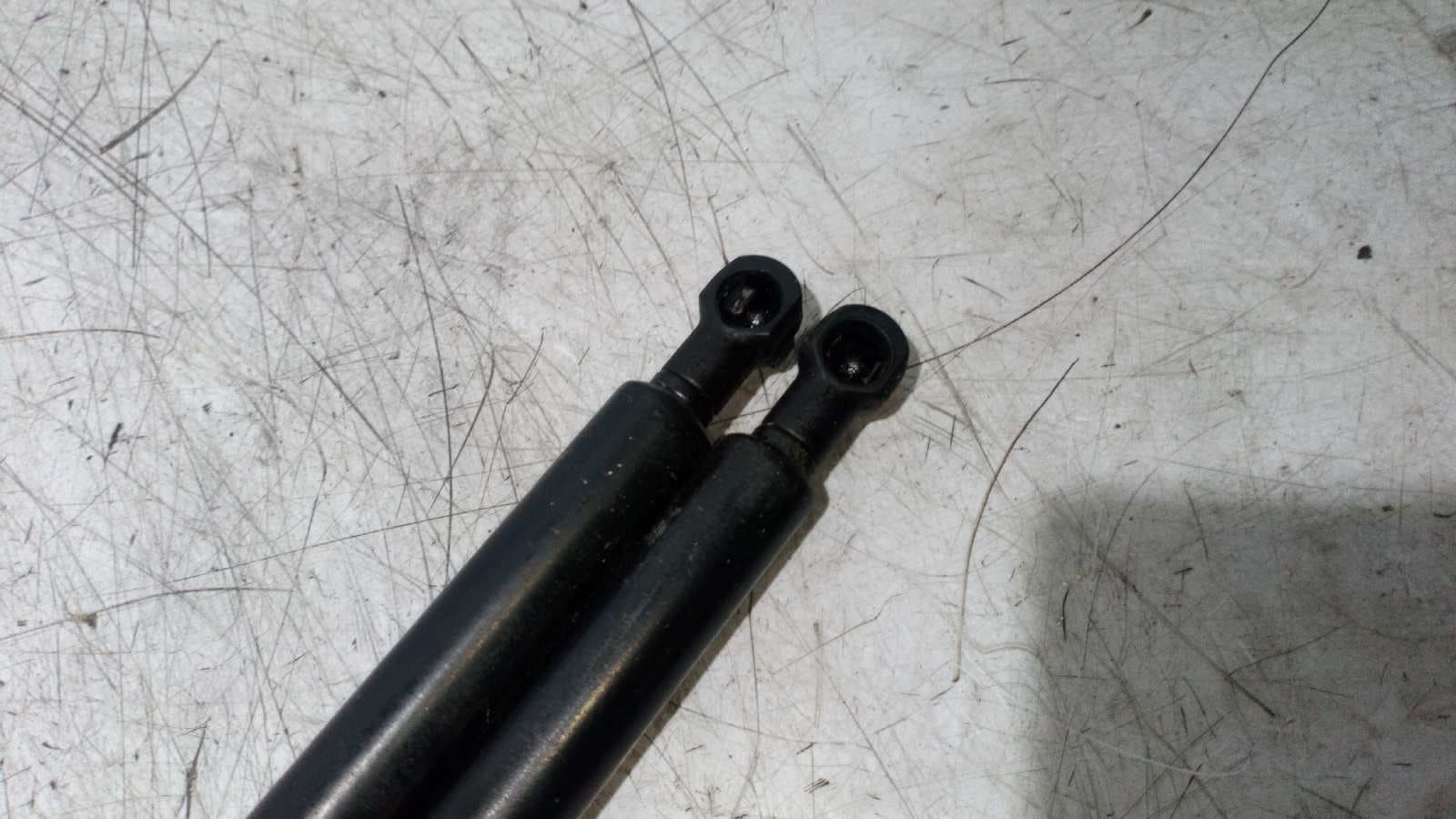 Recambio de AMORTIGUADORES MALETERO / PORTON para OPEL AGILA Enjoy Z10XEP referencia OEM IAM 92126600512   - GRIS 4