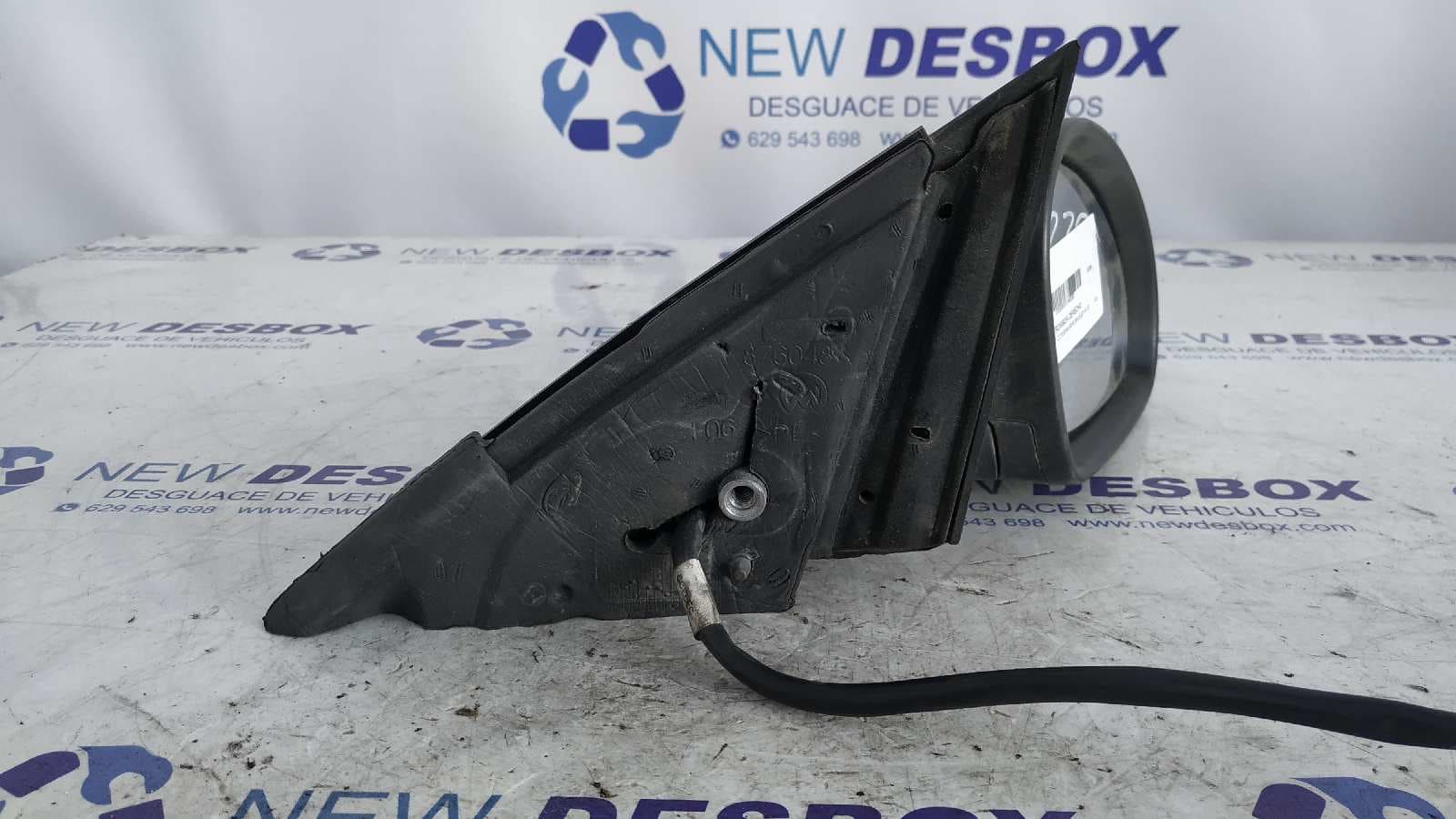 Recambio de RETROVISOR DERECHO para SEAT CORDOBA BERLINA (6L2) 1.9 TDI AXR referencia OEM IAM    - NEGRO 5