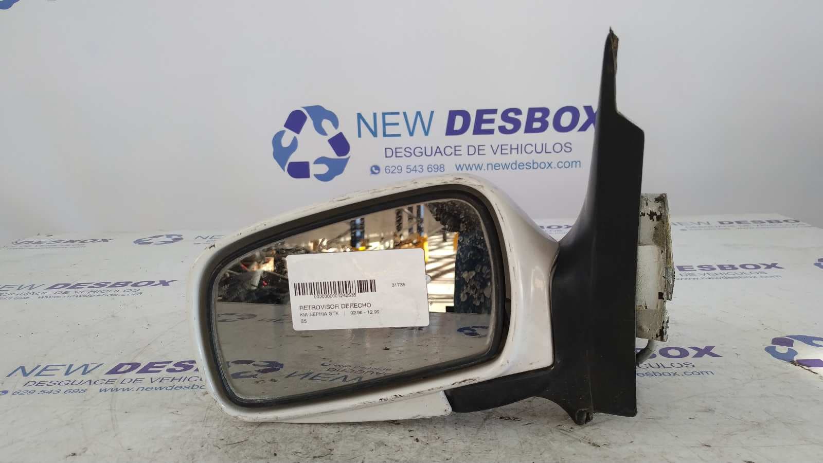 Recambio de RETROVISOR IZQUIERDO para KIA SEPHIA GTX B5 referencia OEM IAM 46R011205   - ROJO