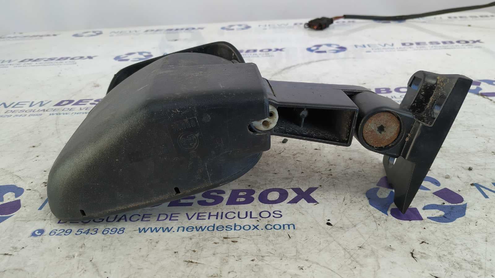 Recambio de RETROVISOR DERECHO para FORD TRANSIT, CAJA referencia OEM IAM 40285 3