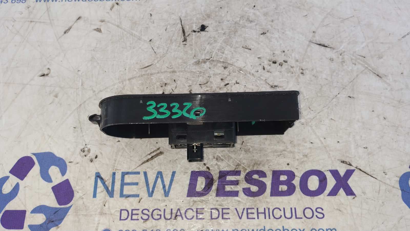 Recambio de MANDO ELEVALUNAS DELANTERO DERECHO para OPEL ZAFIRA B Cosmo Z19DT referencia OEM IAM 13228709   - NEGRO 3