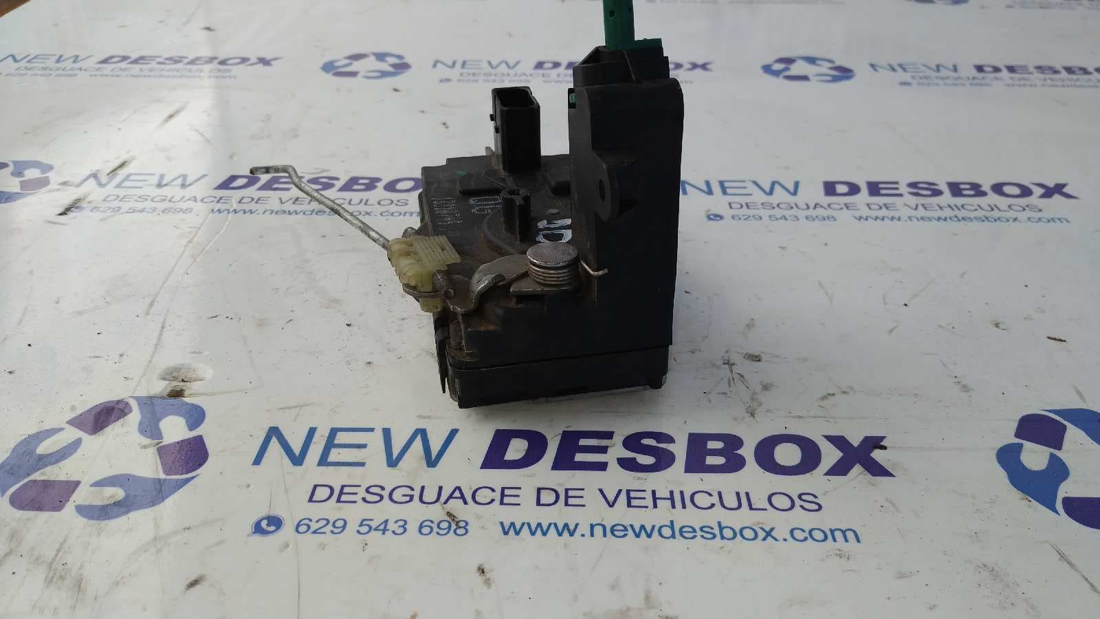 Recambio de CERRADURA PUERTA DELANTERA DERECHA para OPEL ZAFIRA B Cosmo Z19DT referencia OEM IAM 13210749   - NEGRO 3