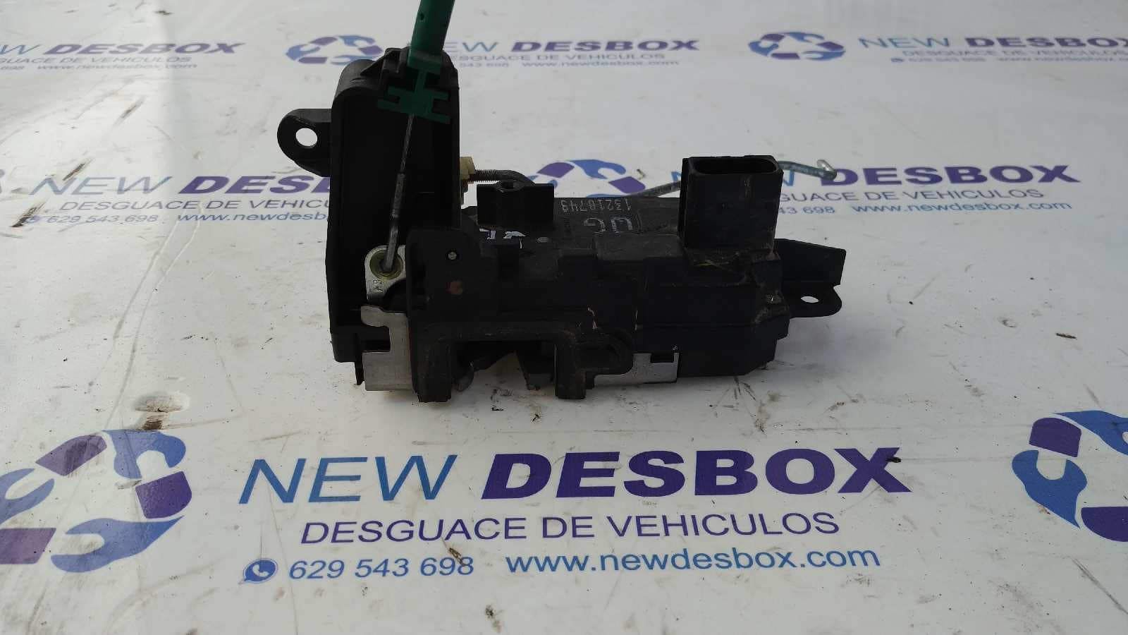 Recambio de CERRADURA PUERTA DELANTERA DERECHA para OPEL ZAFIRA B Cosmo Z19DT referencia OEM IAM 13210749   - NEGRO 4