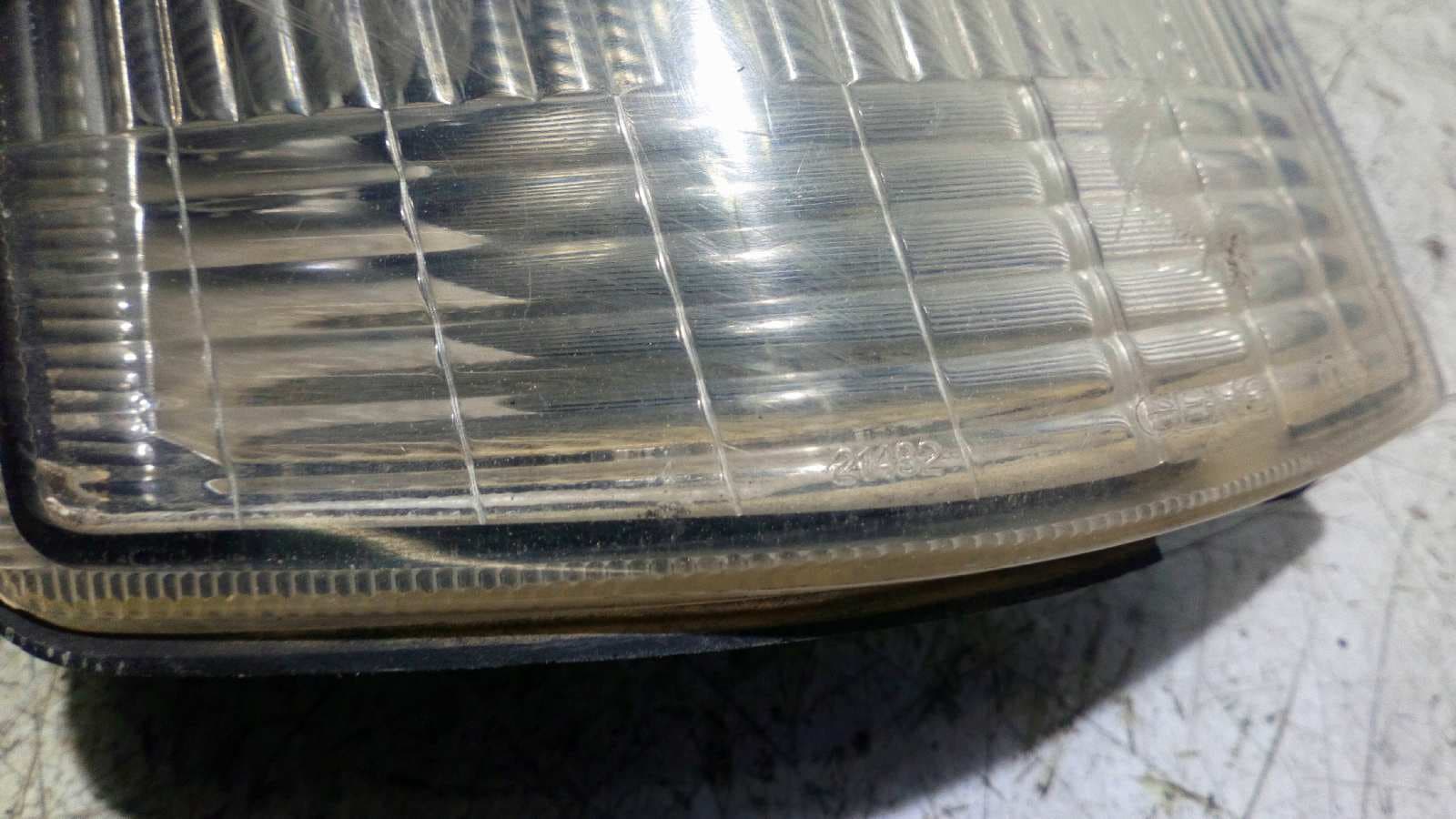 Recambio de PILOTO DELANTERO DERECHO para PEUGEOT 309 1.9 D9A        referencia OEM IAM 21482   - GRIS 2