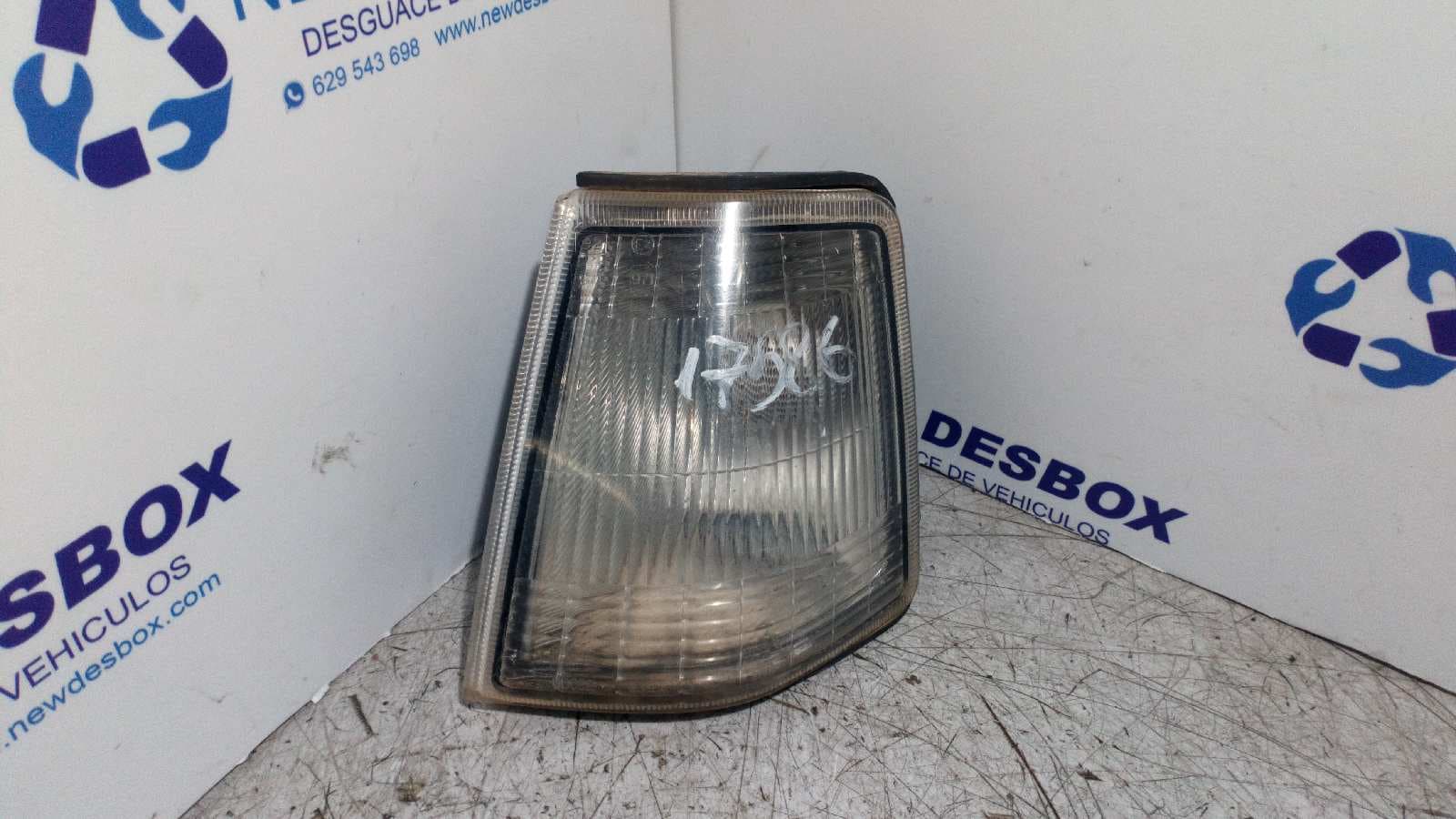 Recambio de PILOTO DELANTERO IZQUIERDO para PEUGEOT 309 1.9 D9A referencia OEM IAM 0D062 - GRIS