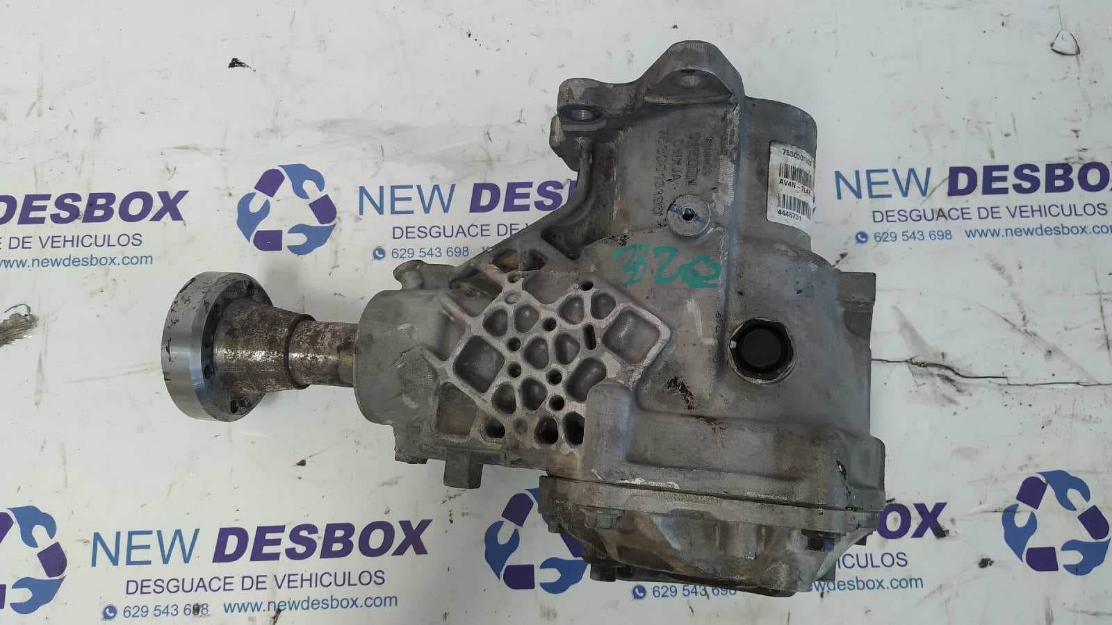 Recambio de DIFERENCIAL DELANTERO para FORD KUGA (CBS) TXDA referencia OEM IAM AV4N7L486BC    - BLANCO