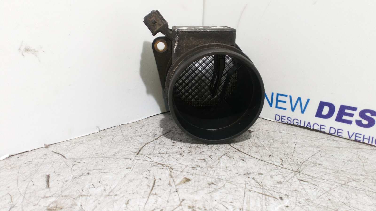 Recambio de CAUDALIMETRO para RENAULT LAGUNA (B56) 1.9 dTi Diesel CAT referencia OEM IAM 7700105010B    - GRIS 5