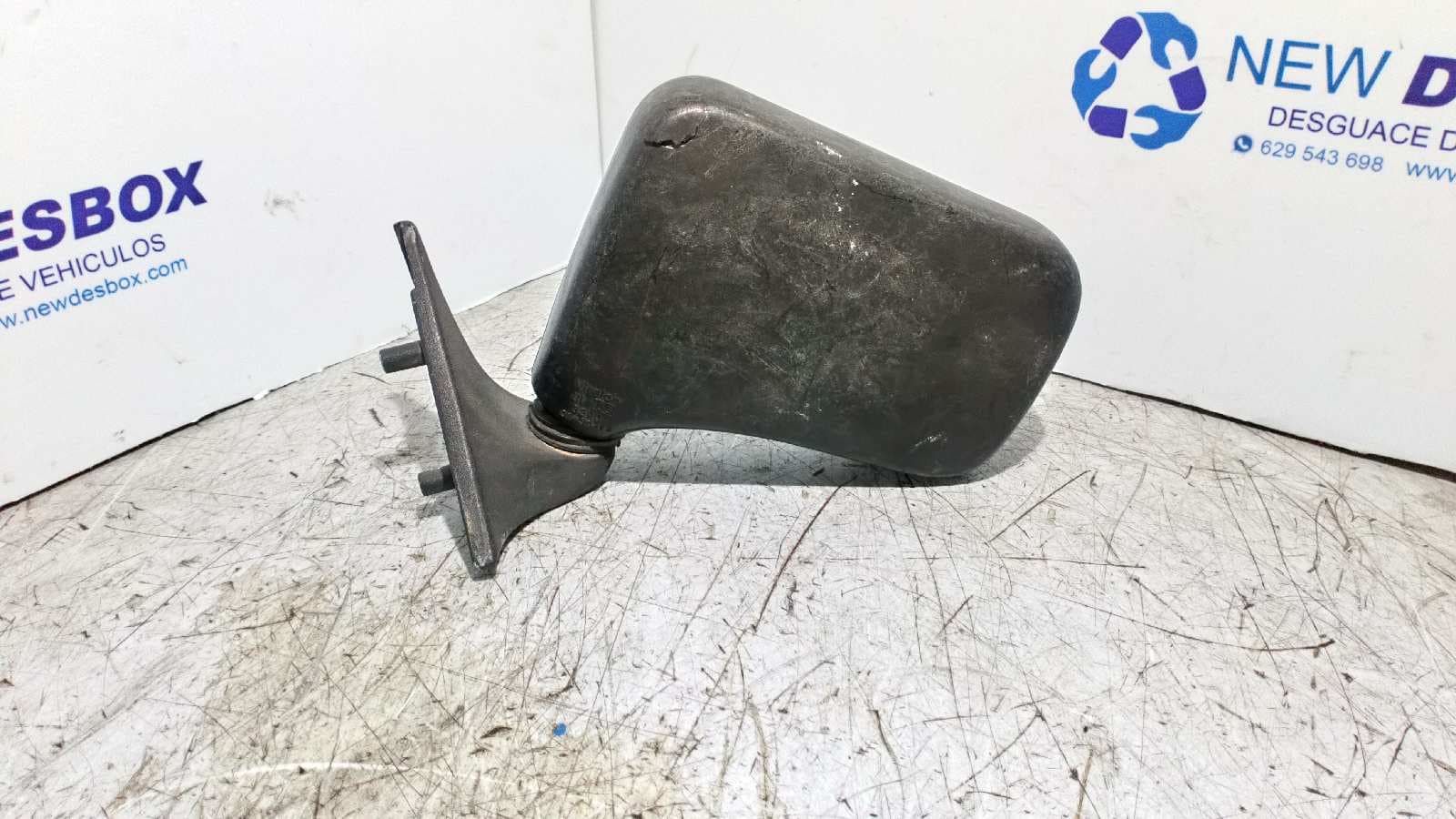 Recambio de RETROVISOR IZQUIERDO para SEAT 131 1.2 referencia OEM IAM 39413 2