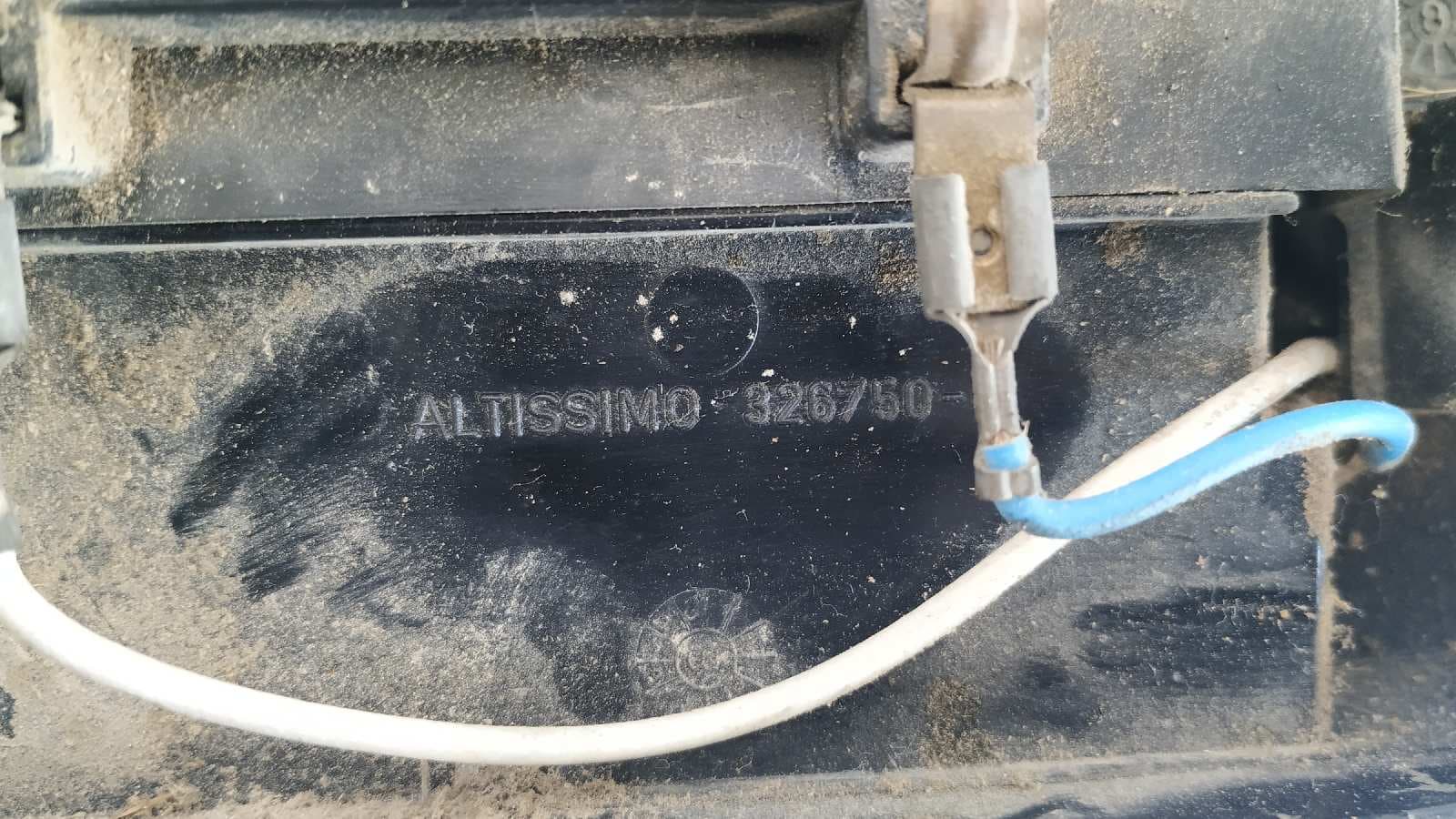 Recambio de PILOTO TRASERO DERECHO para FIAT DUCATO COMBI (290 DESDE 08.90) Base 814467 referencia OEM IAM 336838D   - BLANCO 2