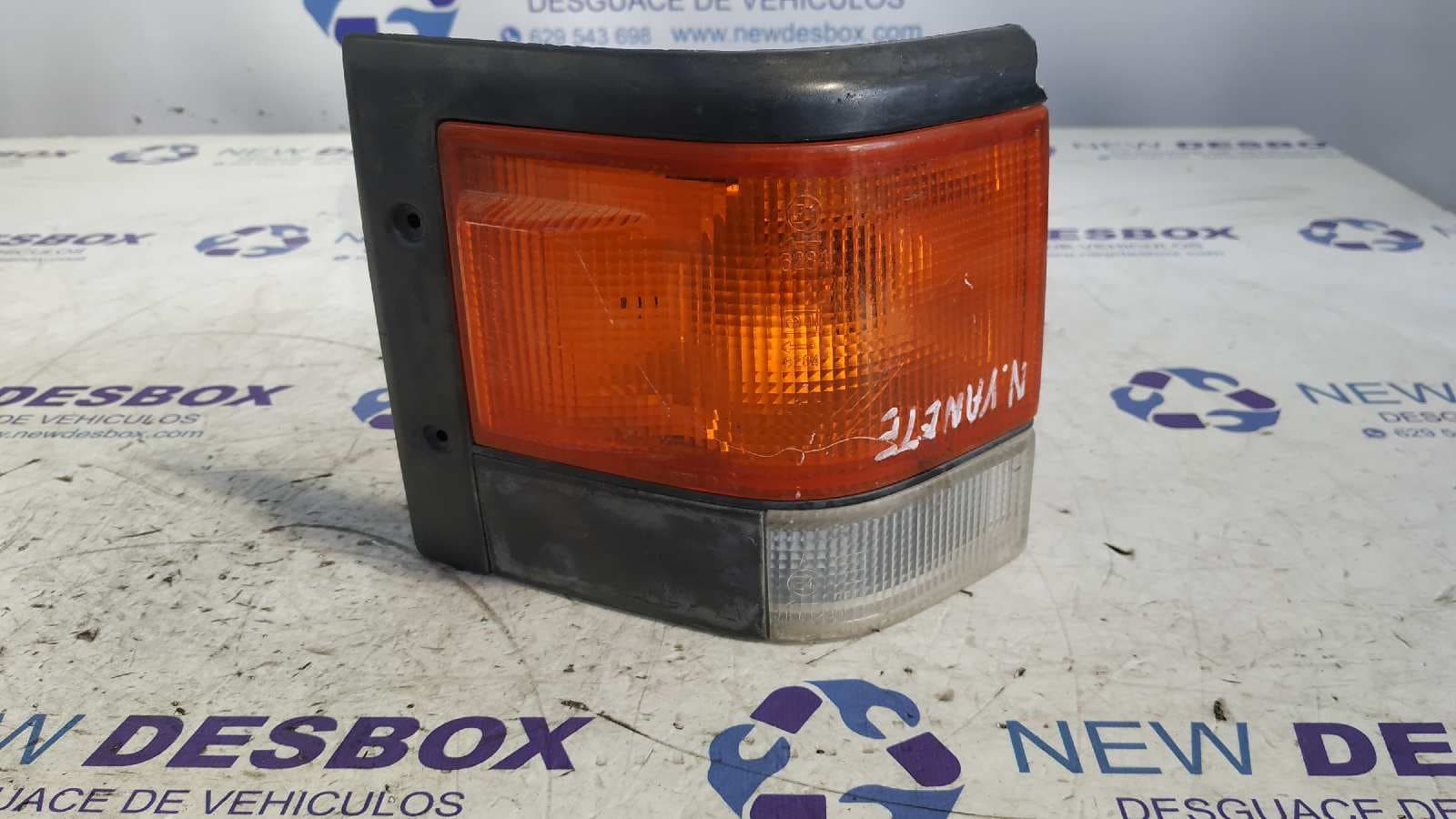 Recambio de PILOTO DELANTERO DERECHO para NISSAN VANETTE (C 220) referencia OEM IAM IKI 3211