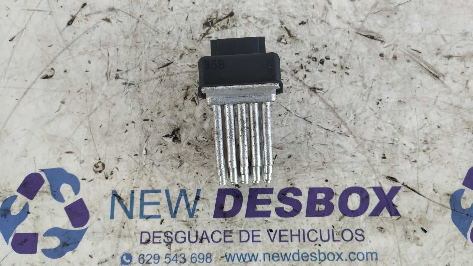 Recambio de RESISTENCIA CALEFACCION para AUDI A6 AVANT (4B5) 2.5 V6 24V TDI AFB referencia OEM IAM 4B0820521   - PLATA 6