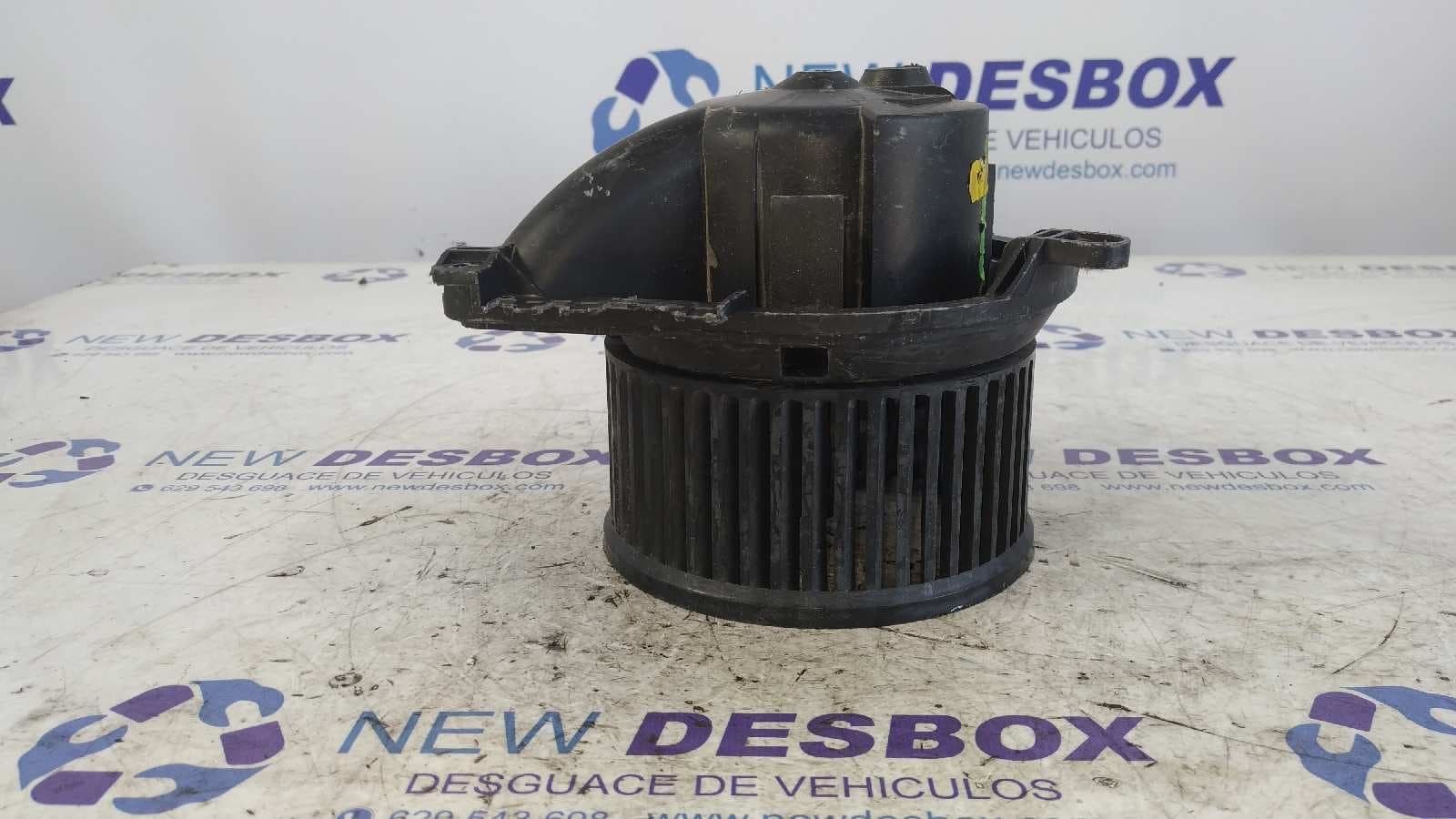 Recambio de MOTOR CALEFACCION para VOLKSWAGEN LT CAJA ABIERTA (MOD. 1997) 2.8 TDI referencia OEM IAM 651673L   - BLANCO 3