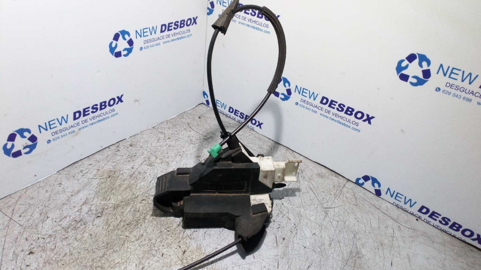 Recambio de CERRADURA PUERTA DELANTERA DERECHA para CITROEN C4 BERLINA 1.6 16V CAT (NFU / TU5JP4) referencia OEM IAM 96834159