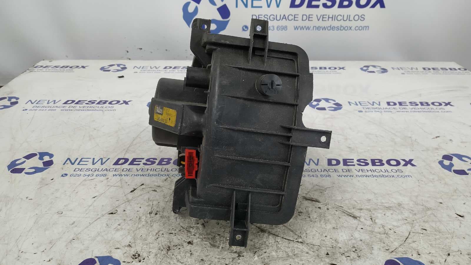 Recambio de MOTOR CALEFACCION para VOLKSWAGEN GOLF III BERLINA (1H1) AHU referencia OEM IAM 1H1820021 4