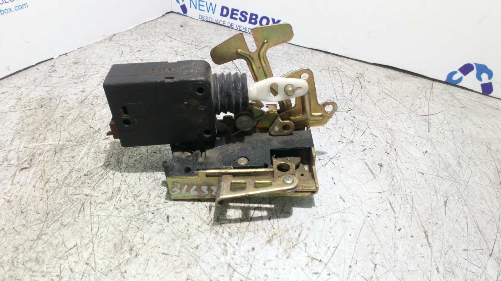 Recambio de CERRADURA PUERTA TRASERA IZQUIERDA para CITROEN SAXO HDZTU1M referencia OEM IAM    - GRIS